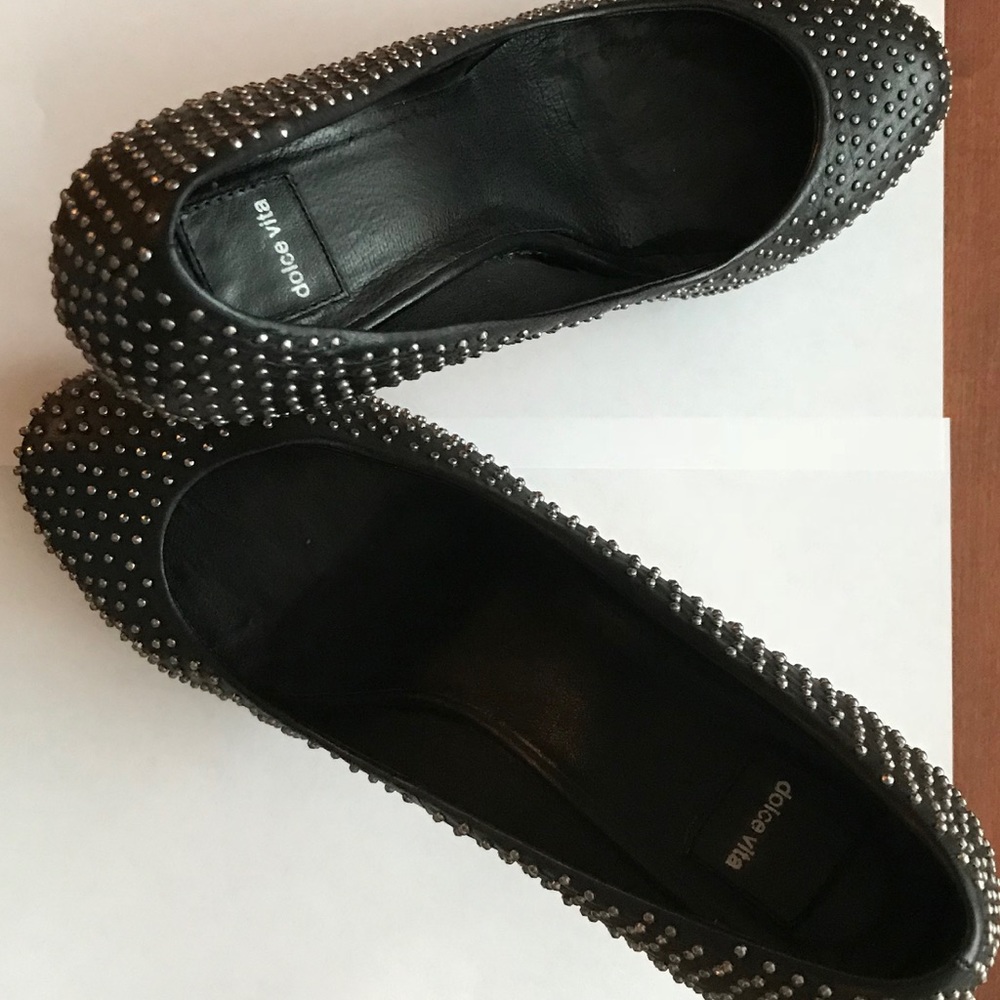 silver studded black leather pumps. EUC